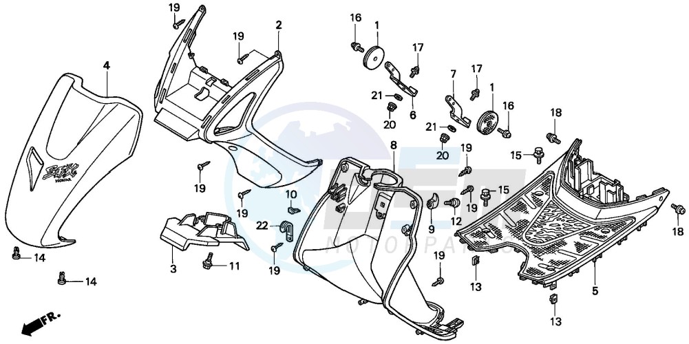 FRONT FENDER/STEP FLOOR image