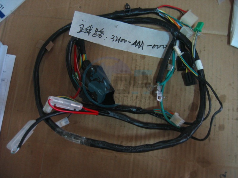 Product image: Sym - 31600-M9Q-000 - REG. REC. COMP  0