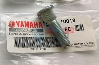 Product image: Yamaha - 901141001300 - BOLT, SERRATION  0