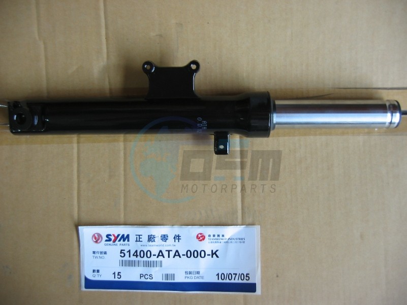 Product image: Sym - 51400-ATA-000-K - FORK LEG RIGHT BLACK  1