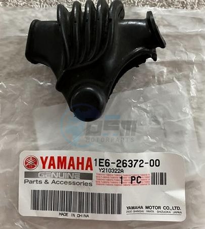 Product image: Yamaha - 1E6263720000 - COVER, HANDLE LEVER   0