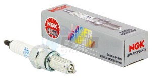 Product image: Ngk - SILMAR8C9 - Spark plug SILMAR8C9 Racing - Olive Monobloc 