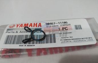 Product image: Yamaha - 904671110600 - CLIP   0