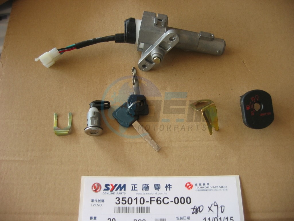Product image: Sym - 35010-F6C-000 - KEY SET  0