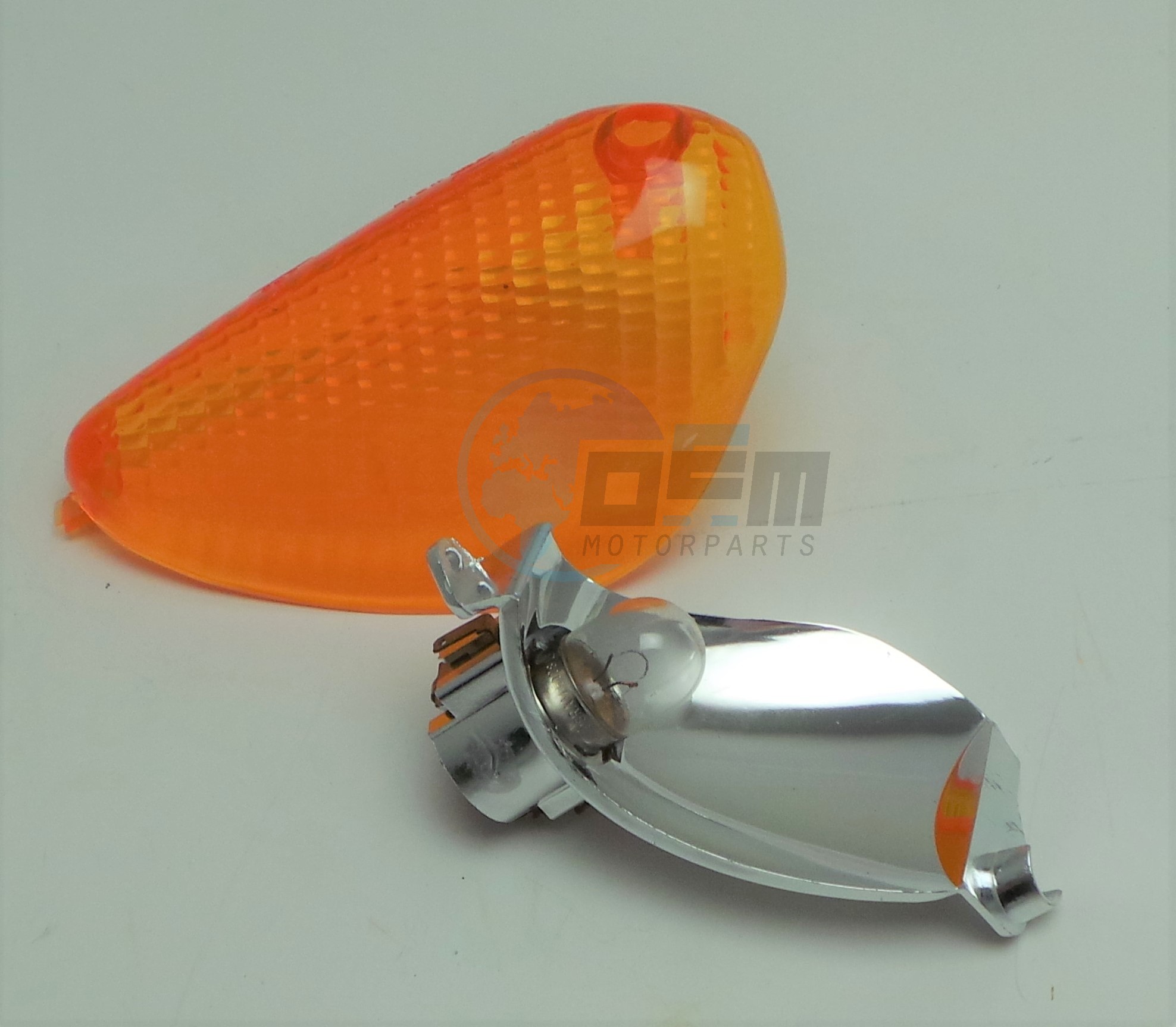 Product image: Piaggio - 581009 - FRONT FLASHER LIGHT, RIGHT  0
