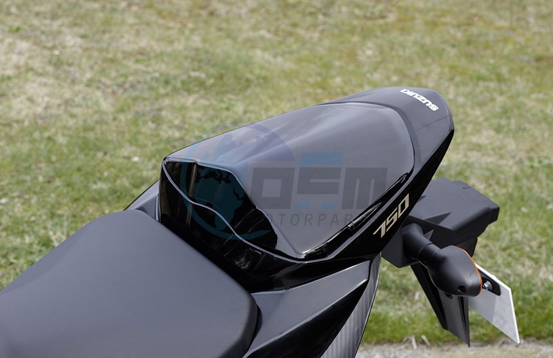 Product image: Suzuki - 990D0-08JSC-YVB - SEAT TAIL COVER GSR750  0