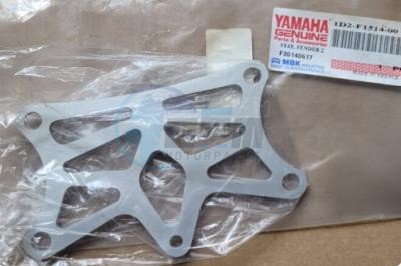 Product image: Yamaha - 1D2F15140000 - STAY FENDER 2  0