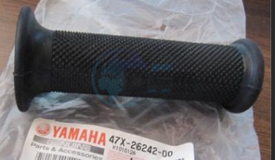 Product image: Yamaha - 47X262420000 - GRIP (R.H)  0