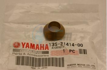 Product image: Yamaha - 13S214140000 - BOSS, ENGINE MOUNT  0