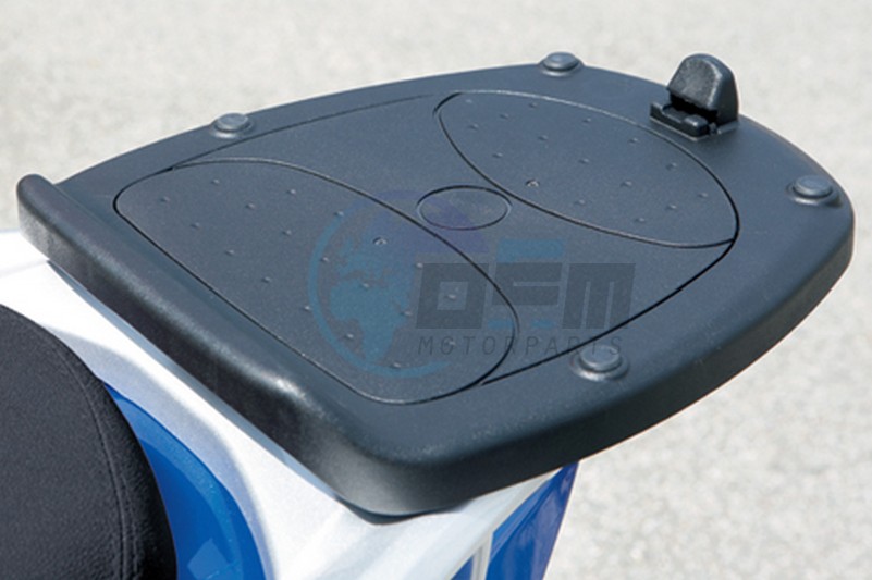 Product image: Suzuki - 990D0-99999-075 - ADAPTER PLATE FOR TOP CASE  0