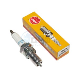 Product image: Ngk - DPR8EA-9 - Spark plug DPR8EA-9 