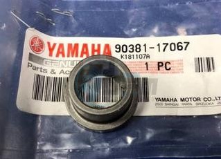 Product image: Yamaha - 903811706700 - BUSH, SOLID(2NL)  0