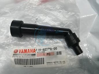 Product image: Yamaha - 4VW823700000 - PLUG CAP ASSY  0