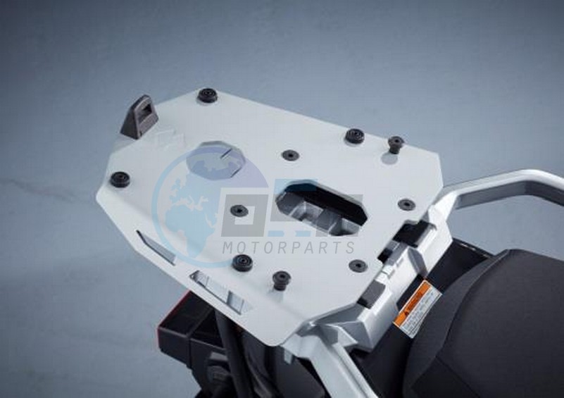 Product image: Suzuki - 990D0-28K00-060 - Adapter plate for top case 55L V-Strom 650  0