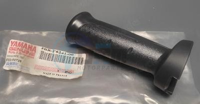 Product image: Yamaha - 5BRF62410000 - HAND GRIP, LEFT  0